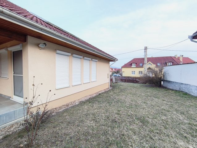 Eladó családi ház, Egerben, Pirittyó utcában 139 M Ft, 3 szobás