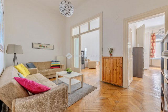 Eladó téglalakás, Budapesten, VIII. kerületben 105 M Ft