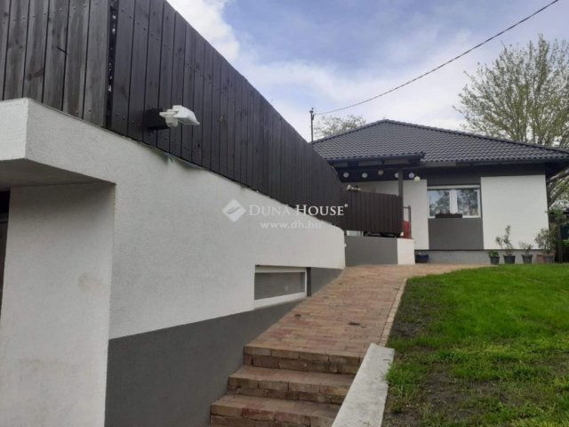 Eladó családi ház, Budapesten, XXI. kerületben 115 M Ft