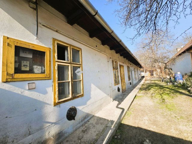 Eladó családi ház, Kesztölcön, Szent István utcában 36 M Ft