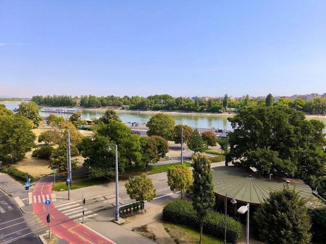 Eladó téglalakás, Budapesten, II. kerületben, Margit körúton