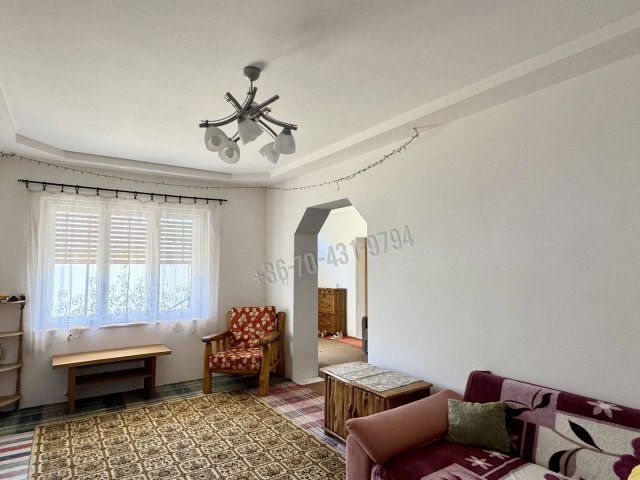 Eladó családi ház, Váraszón 27.9 M Ft, 4 szobás