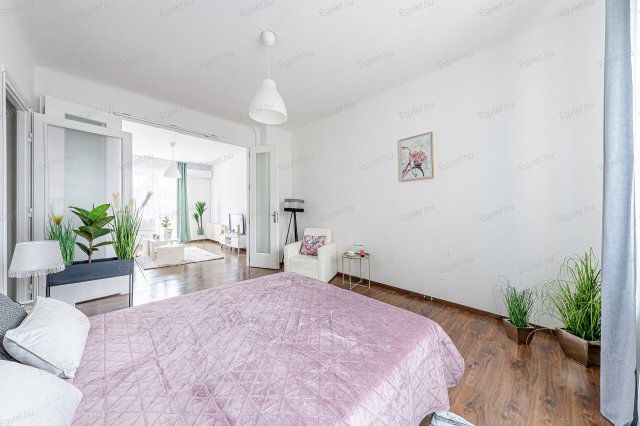 Eladó téglalakás, Budapesten, XI. kerületben 165.9 M Ft