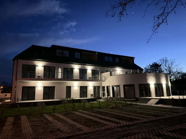 Eladó téglalakás, Zamárdiban 89.95 M Ft, 2 szobás