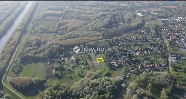 Eladó telek, Győrött 74.9 M Ft / költözzbe.hu
