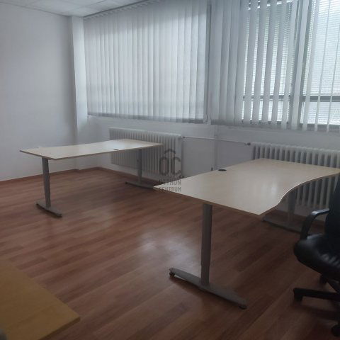 Kiadó iroda, Budapesten, III. kerületben 90 E Ft / hó