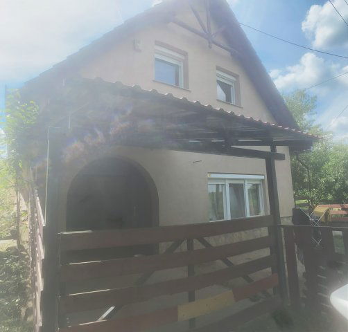 Eladó családi ház, Mohácson 36 M Ft, 3 szobás
