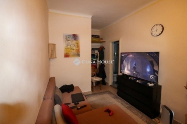 Eladó téglalakás, Budapesten, XI. kerületben 45.9 M Ft, 1 szobás