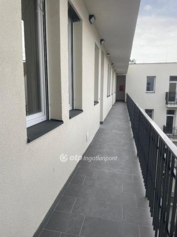 Eladó téglalakás, Budapesten, VII. kerületben 53.5 M Ft