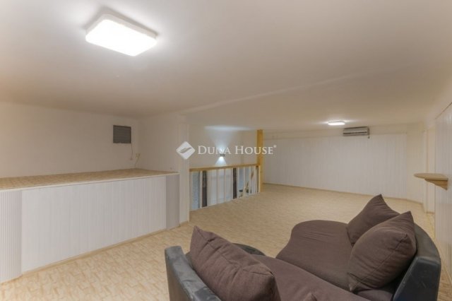 Eladó téglalakás, Budapesten, VIII. kerületben 49.9 M Ft