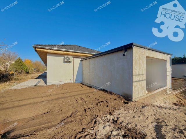 Eladó sorház, Kecskeméten 69.5 M Ft, 4 szobás