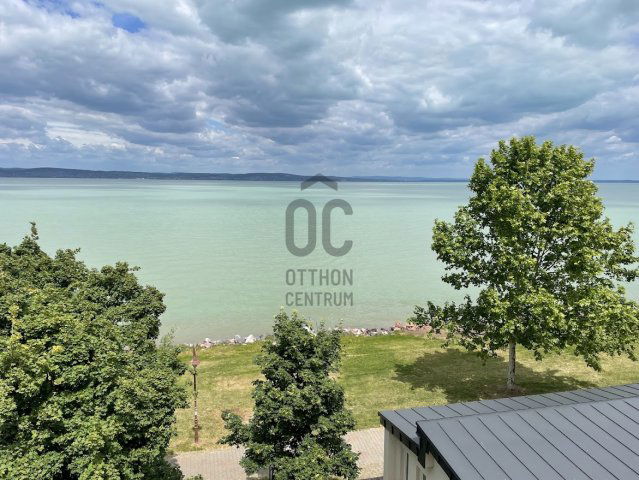 Eladó téglalakás, Siófokon 80.166 M Ft, 2 szobás