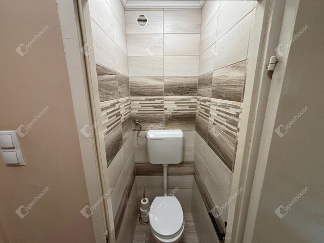 Eladó panellakás, Miskolcon 38.4 M Ft, 2 szobás