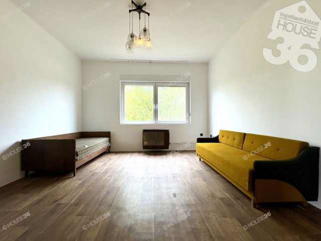 Eladó családi ház, Kecskeméten 52.2 M Ft, 3 szobás