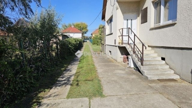 Eladó családi ház, Budapesten, XVII. kerületben 148 M Ft