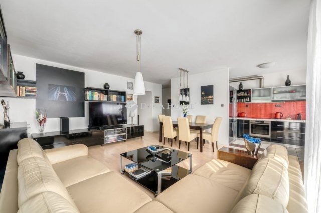 Eladó téglalakás, Budapesten, XIII. kerületben 220 M Ft