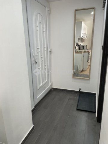 Eladó téglalakás, VII. kerületben, Rottenbiller utcában