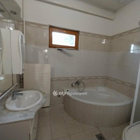 Eladó családi ház, Nyírtelken 62.9 M Ft, 3 szobás