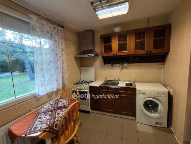 Eladó családi ház, Érden 134.99 M Ft, 6+1 szobás