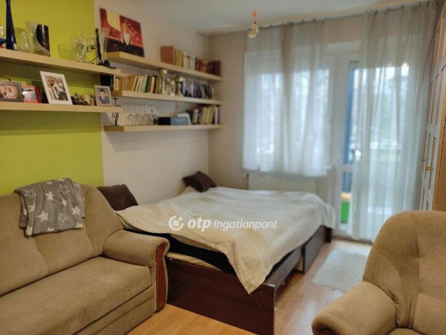 Eladó téglalakás, Budapesten, XXI. kerületben 74.9 M Ft