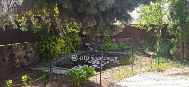 Eladó családi ház, Gödön 139 M Ft, 6 szobás