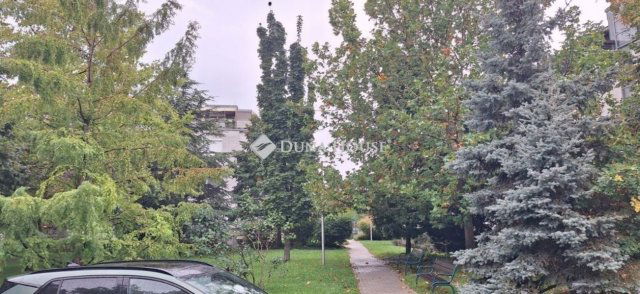 Eladó téglalakás, Budapesten, XIV. kerületben 110 M Ft, 3 szobás