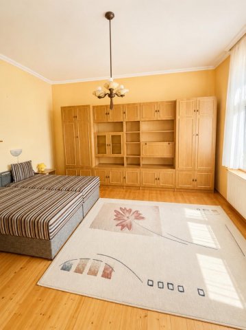 Kiadó téglalakás, albérlet, Tatán 240 E Ft / hó, 2 szobás