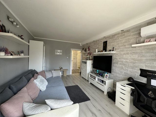 Eladó panellakás, Budapesten, XV. kerületben 61.9 M Ft, 2 szobás