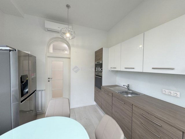 Kiadó téglalakás, albérlet, XII. kerületben, Ráth György utcában