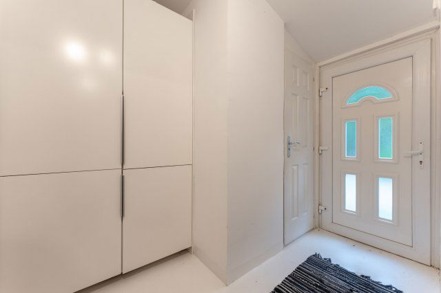 Eladó családi ház, Balatonkenesén, Mókus utcában 119.99 M Ft