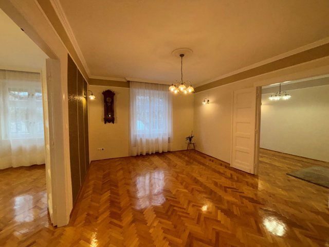 Kiadó téglalakás, albérlet, Békéscsabán 290 E Ft / hó