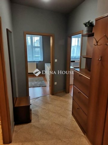 Eladó téglalakás, Veszprémben 83.9 M Ft, 2 szobás