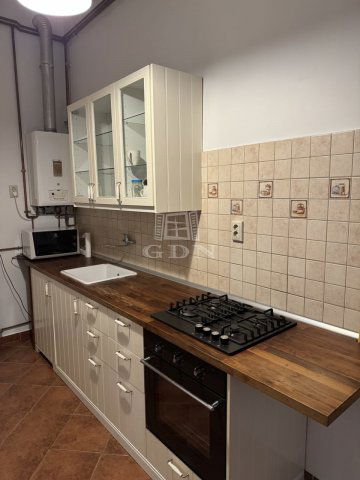 Kiadó téglalakás, albérlet, Budapesten, VII. kerületben