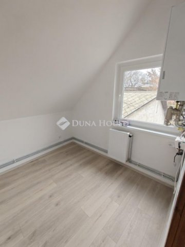 Eladó téglalakás, Budapesten, XV. kerületben 95 M Ft, 4 szobás