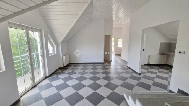 Eladó családi ház, Vasadon 79.9 M Ft, 4 szobás