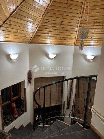 Eladó családi ház, Dunavarsányban 95 M Ft, 7 szobás