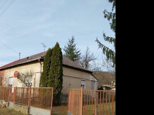 Eladó családi ház, Ivádon 13.5 M Ft, 2 szobás