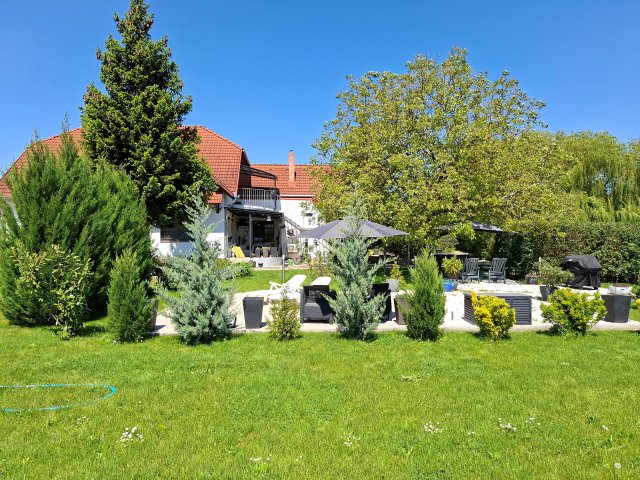 Eladó családi ház, Alsópáhokon 134.365 M Ft, 4 szobás