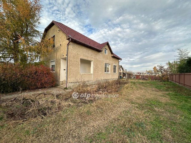 Eladó családi ház, Nagykállóban 32 M Ft, 3+1 szobás