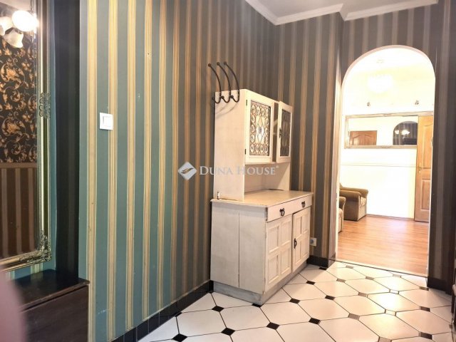 Eladó téglalakás, Szombathelyen 44.5 M Ft, 2 szobás