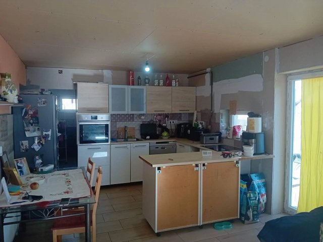 Eladó családi ház, Detken 17.5 M Ft, 1+2 szobás