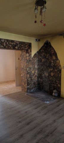 Eladó családi ház, Nagylócon 8.9 M Ft, 2 szobás