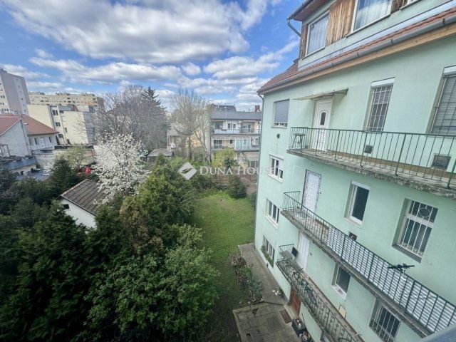 Eladó téglalakás, Budapesten, XI. kerületben 99 M Ft, 3 szobás