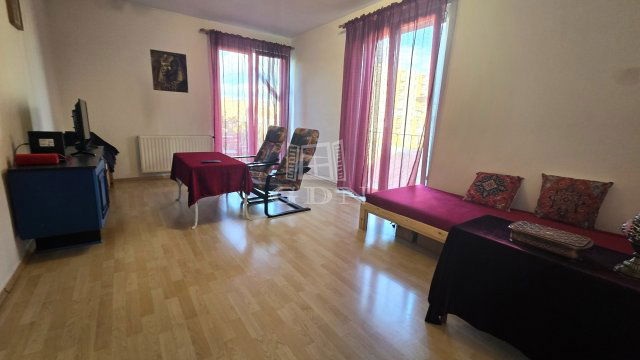 Eladó téglalakás, Budapesten, VIII. kerületben 93 M Ft, 2 szobás