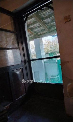 Eladó családi ház, Hajdúszováton 7.5 M Ft, 2+1 szobás