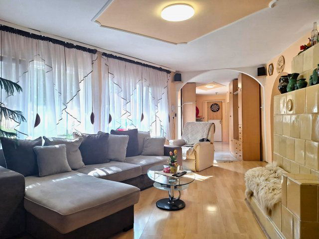 Eladó családi ház, Kiszomboron, Széchenyi utcában 35 M Ft