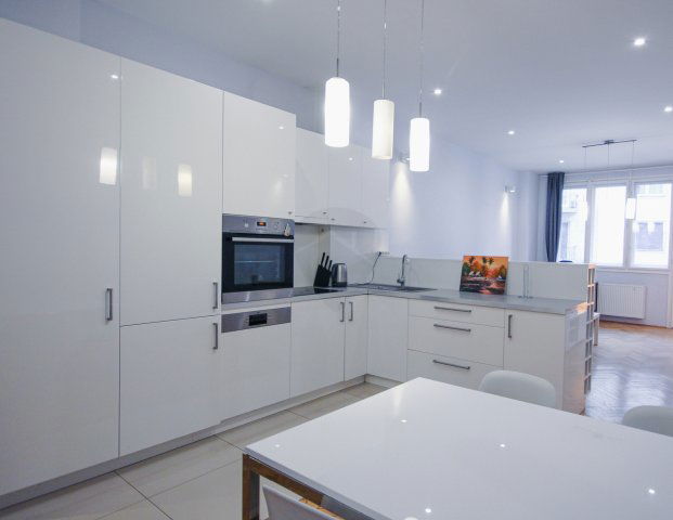 Eladó téglalakás, Budapesten, V. kerületben 144.9 M Ft