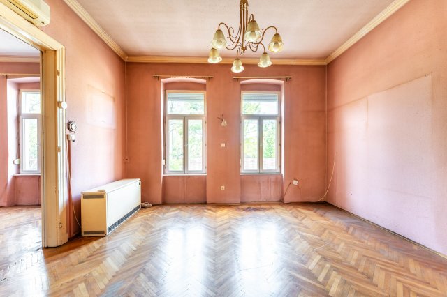 Eladó téglalakás, XIV. kerületben, Rózsavölgyi téren