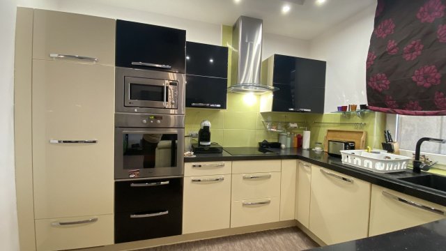 Kiadó sorház, albérlet, Debrecenben 650 E Ft / hó, 4 szobás