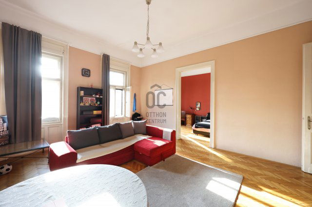 Eladó téglalakás, Budapesten, VI. kerületben, Király utcában